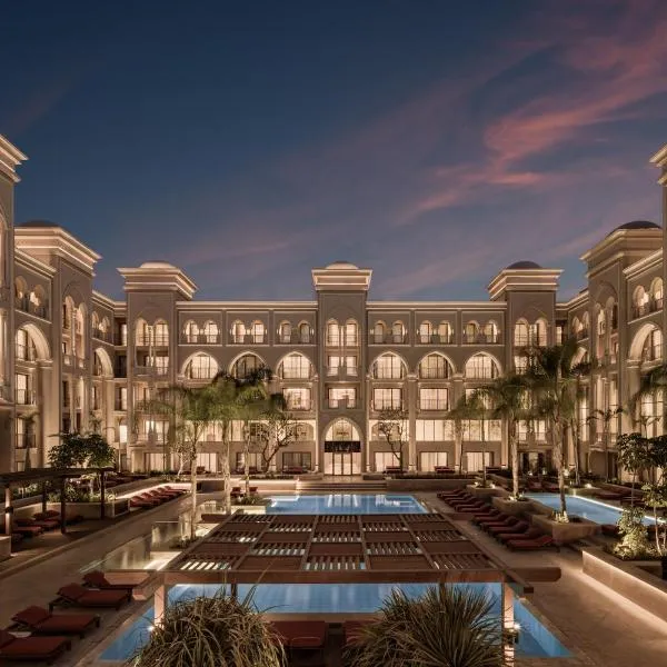 Giza Palace Hotel & Spa - LHW，位于十月六日城的酒店