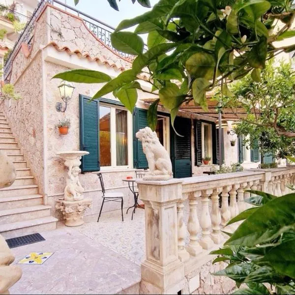 Donna Rosa - Your Home in Taormina，位于陶尔米纳的酒店