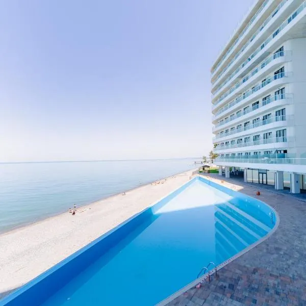 Sea Side View Bamboo Beach Tsikhisdziri，位于提斯基斯迪里的酒店