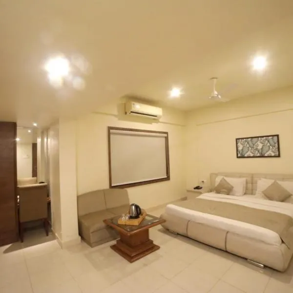 Hotel Nova Viva，位于拉杰果德的酒店