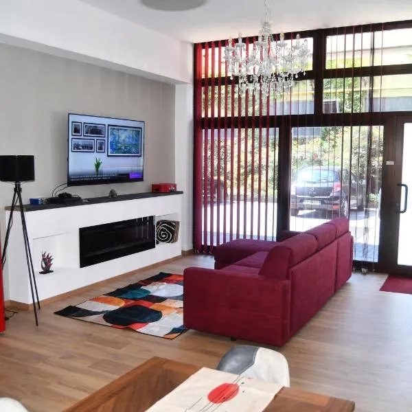 VIP Lounge，位于塞蒂莫米拉内塞的酒店