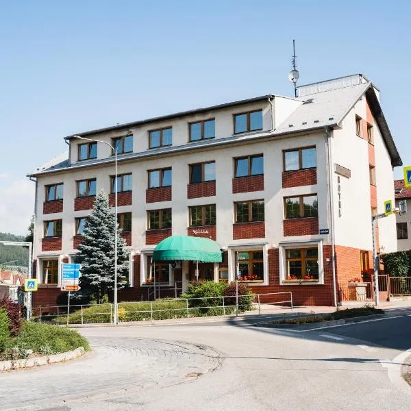 Hotel Macocha，位于布兰斯科的酒店