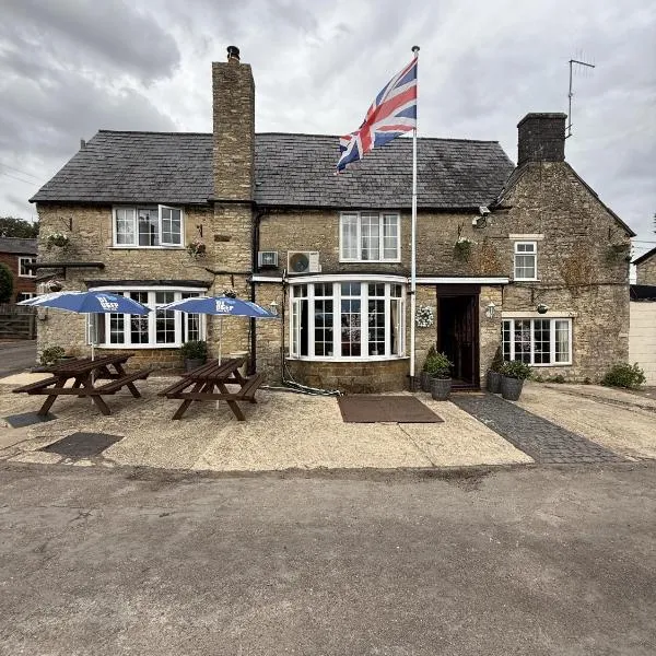 The Sun Inn，位于Whitfield的酒店