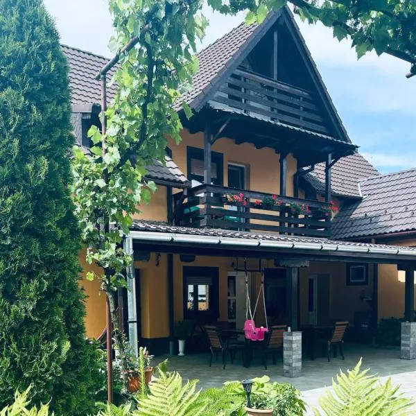 Casa Ardeleneasca，位于Sebeşu de Sus的酒店