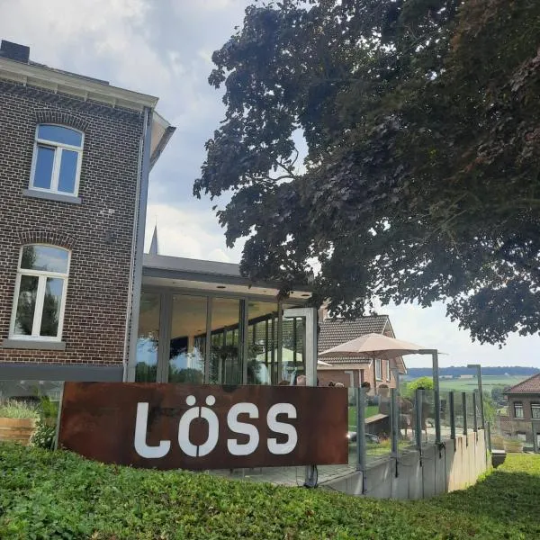 LÖSS Wijnhotel en Smaaklokaal，位于费伦的酒店