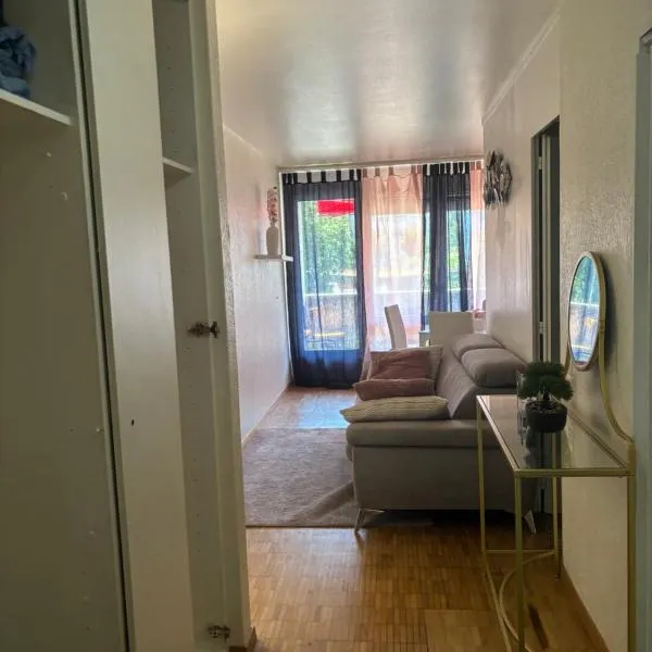 AptBlue，位于奥斯特蒙迪根的酒店