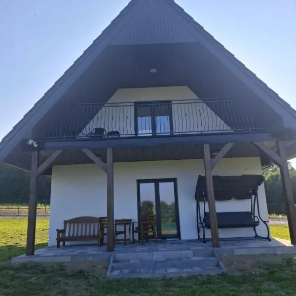 Ewychatki nowoczesny domek z widokiem na Śnieżnik，位于Szychów的酒店