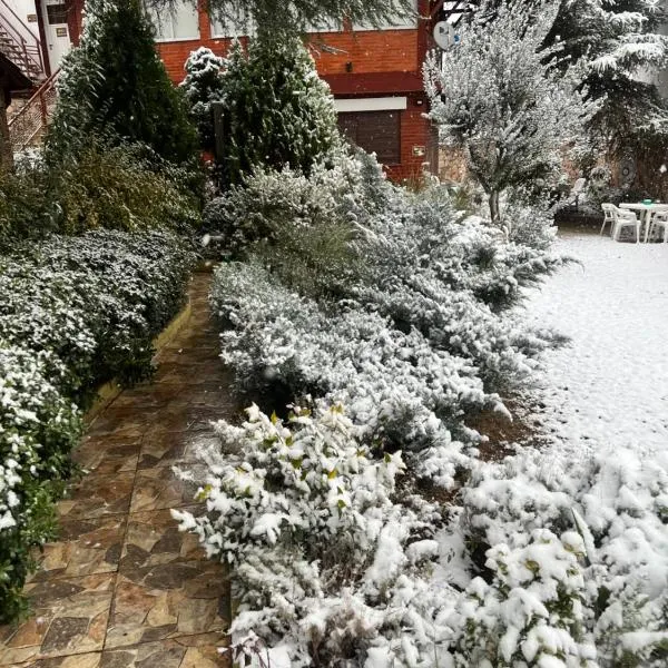 Ashram Asociación Argentina de Yoga，位于米娜克拉韦罗的酒店