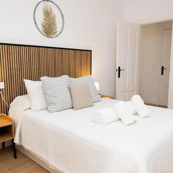 Alojamiento Luna, parking incluido，位于卡索拉的酒店