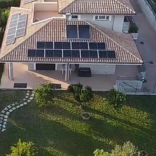 Villa Oleandro，位于朱利亚诺瓦的酒店