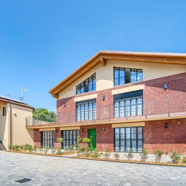 Il Roseto dei Sensi，位于Tarantasca的酒店