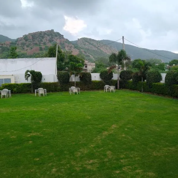 Sariska Celebration Hotel & Resort，位于阿尔瓦尔的酒店
