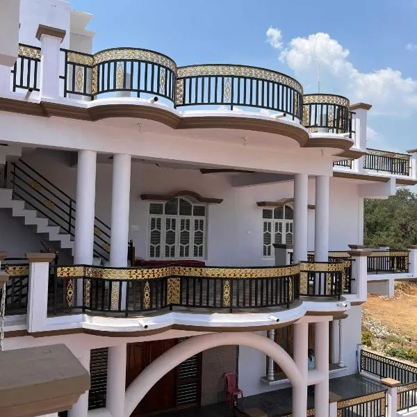 Hotel O Sri Lakshmi Dev's Comfort，位于Shrīrangapattana的酒店