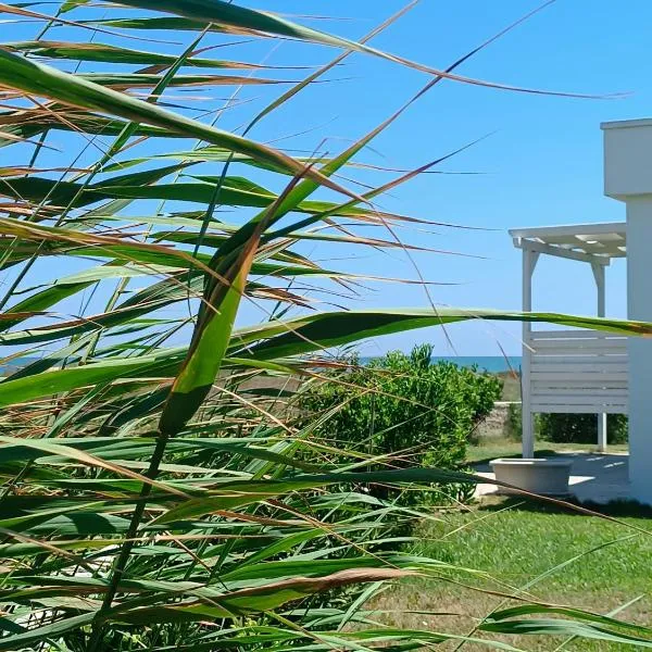 Spiaggiabella Resort，位于托雷瑞纳尔达的酒店