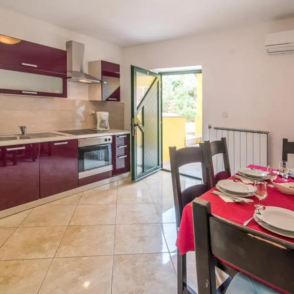 Sunce 3，位于瓦比尼科的酒店