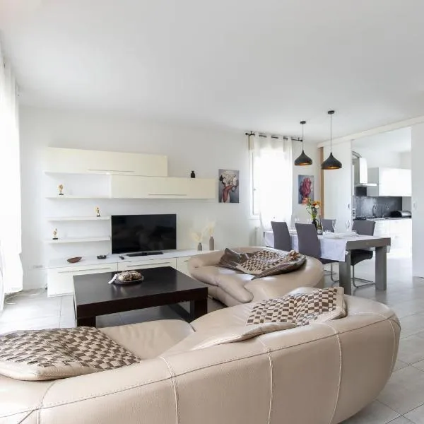 Daste Dream House，位于贝加莫的酒店