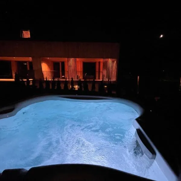 Villa Anita Chalets，位于瓦莱迪卡谢斯的酒店