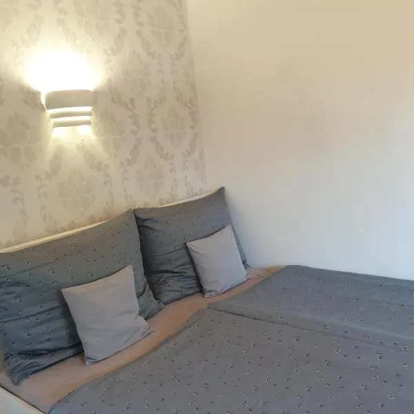 Simay Apartman II，位于巴拉顿诺尔马迪的酒店
