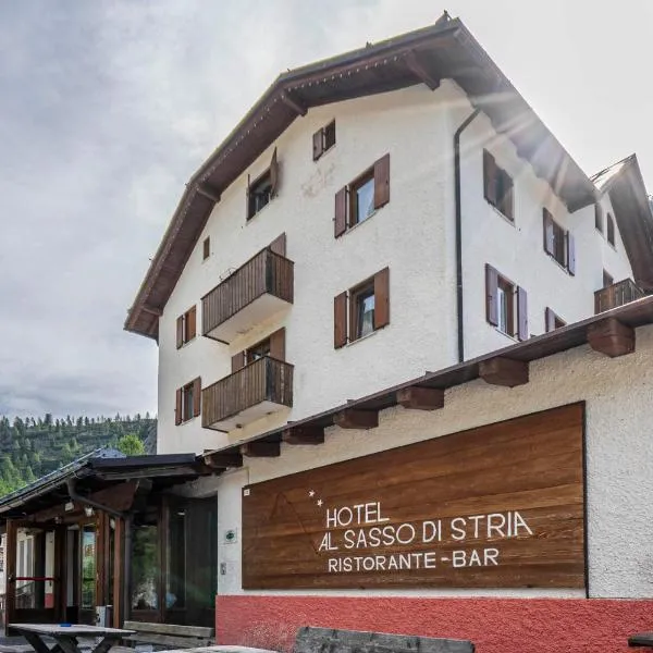 Hotel Al Sasso di Stria，位于Andraz的酒店