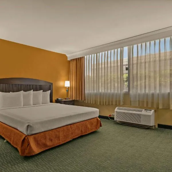 Airport Honolulu Hotel, Trademark Collection by Wyndham，位于檀香山的酒店