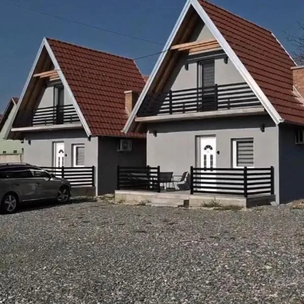 Madavajo，位于彼得罗瓦茨纳米拉维的酒店