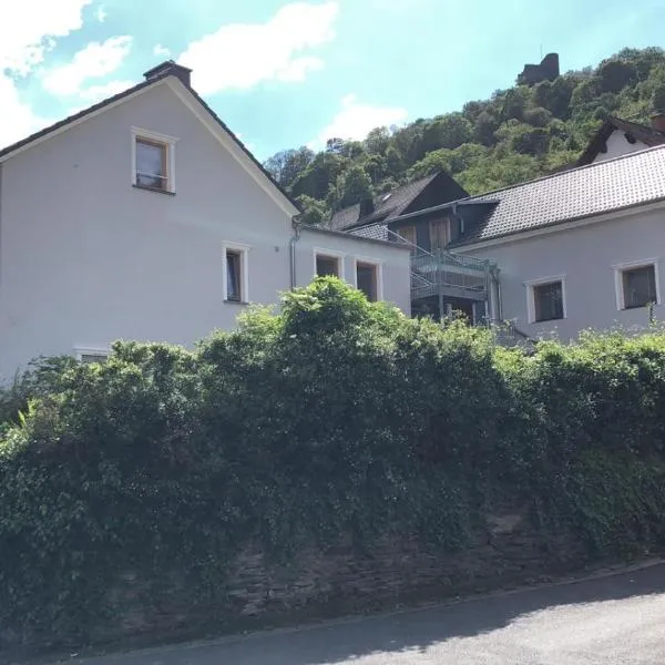 Rheinliebe Bistro und Pension，位于莱茵河畔洛尔希的酒店