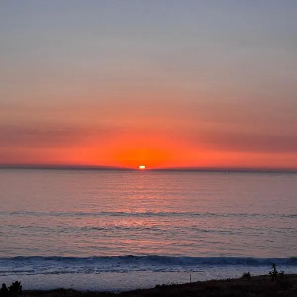 1st floor apartment, sea view，位于拉腊什的酒店