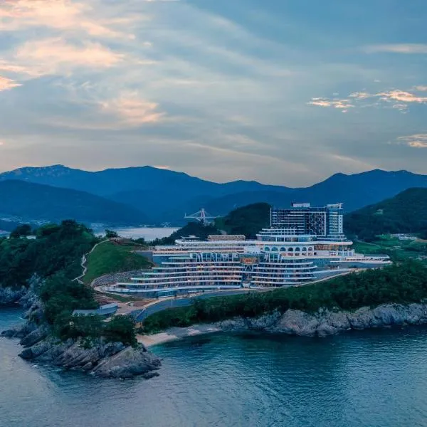 Sol Beach Namhae，位于南海郡的酒店