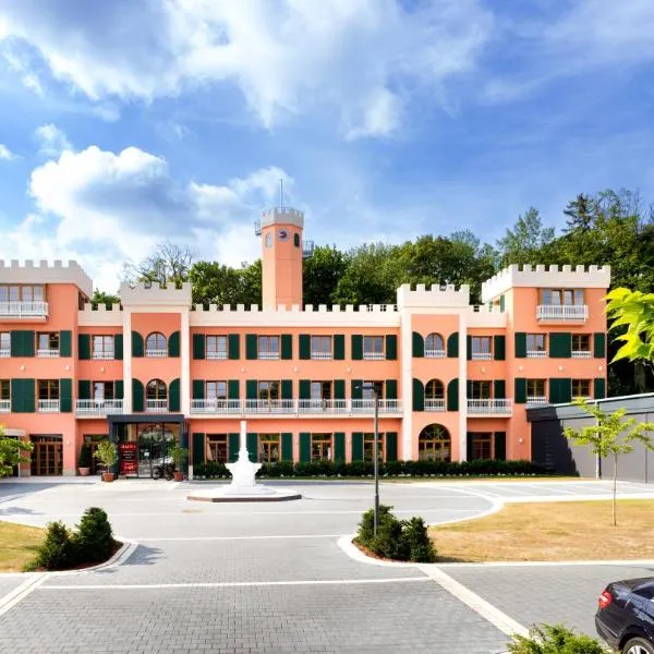 Kim Schlosshotel im Park，位于德累斯顿的酒店