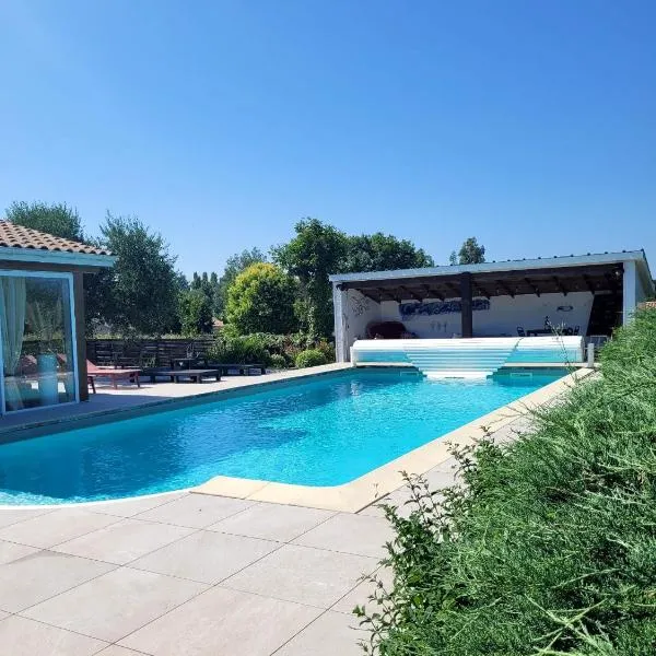 Chambre Océan Cosy Bordeaux Saint Emilion，位于Lugon et l’Ile du Carney的酒店
