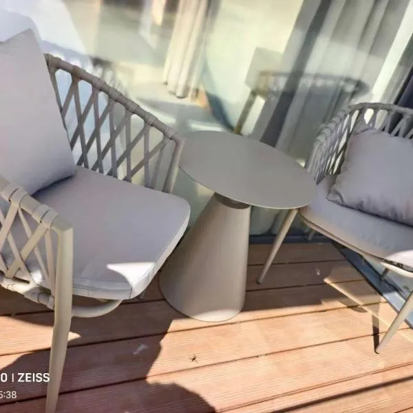 Mobil-Home Aéroport Aix Marseille，位于维特罗勒的酒店