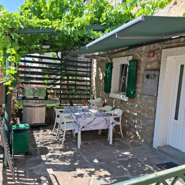 Villa Rustica，位于科佩尔的酒店