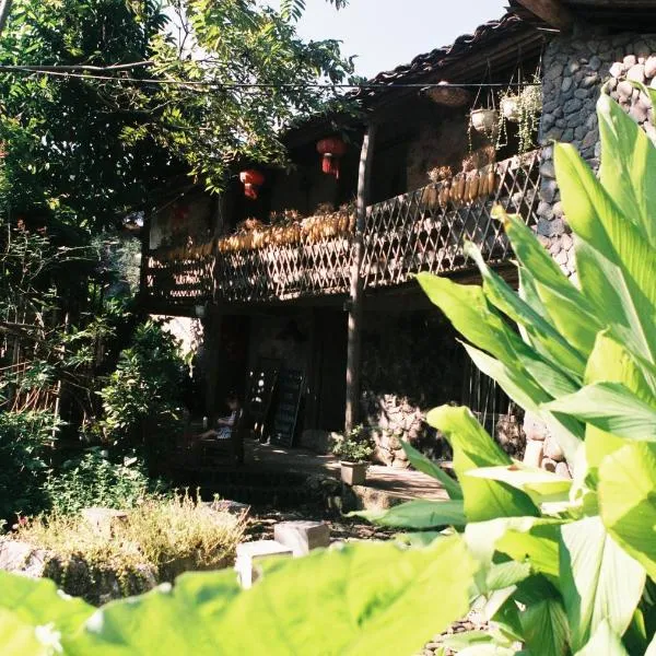 May Linh Homestay Ban Gioc Waterfall - Cao Bang，位于Dam Thuy的酒店