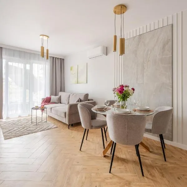 Apartament 010 by Perłowa Przystań Rent，位于辛安诺泽蒂的酒店