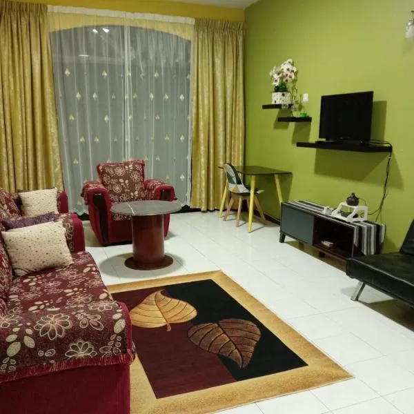 ROSSA HOLIDAY APARTMENT，位于瓜埠的酒店