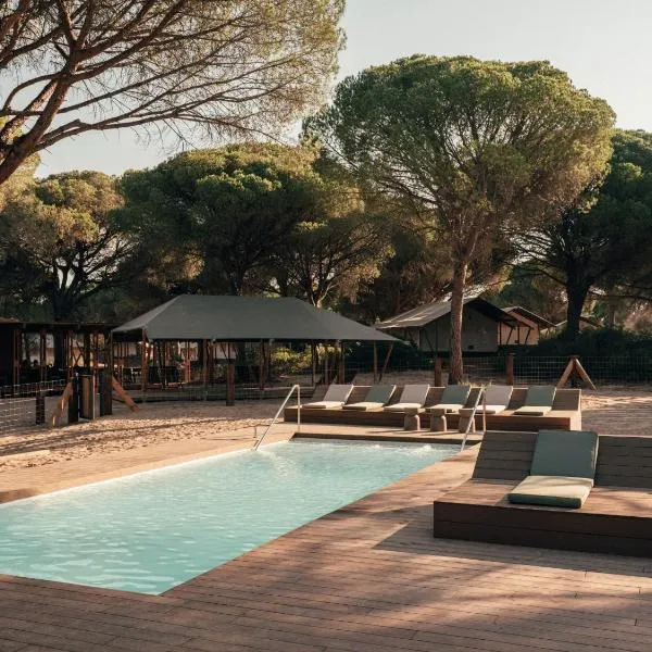 wecamp Cádiz，位于加的斯的酒店