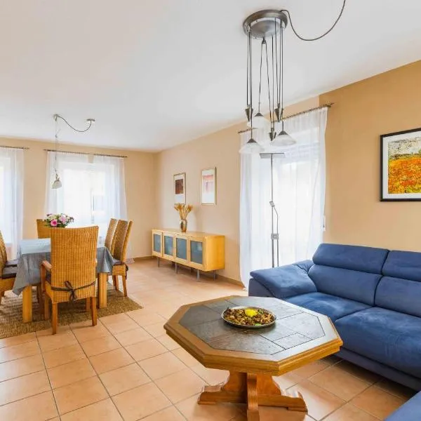Ferienwohnung Dominique，位于Nieder-Saulheim的酒店