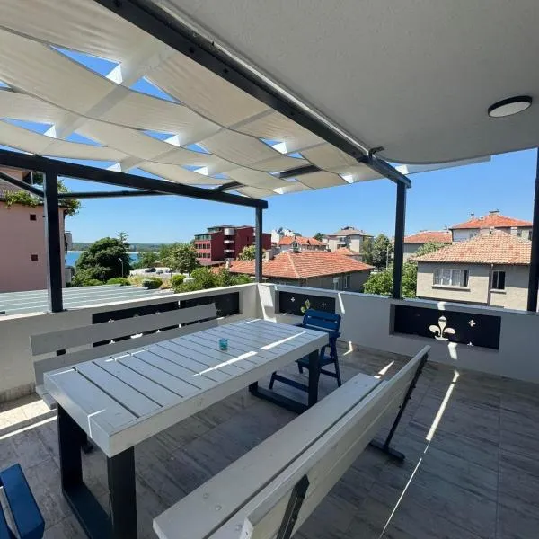 Апартаменти Лилия 2，位于普里莫尔斯科的酒店