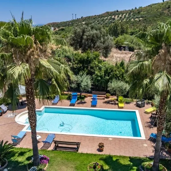Tenuta Severino，位于Santa Caterina Dello Ionio Marina的酒店