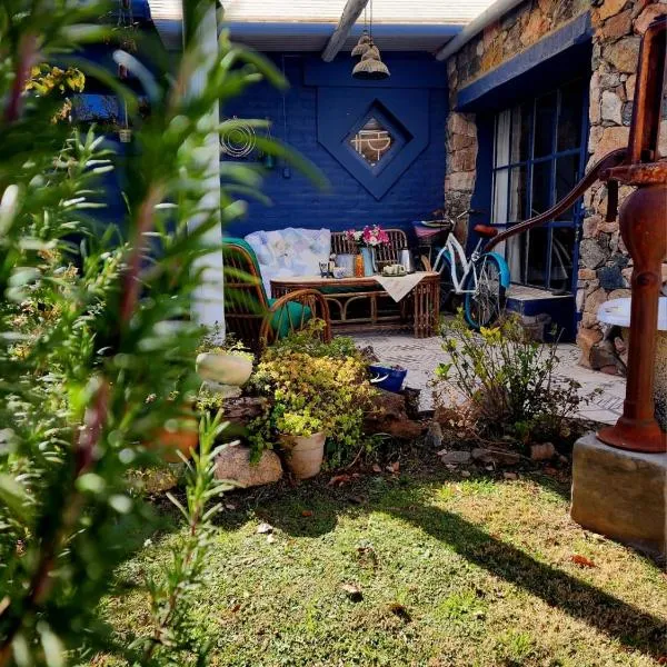 Departamento con patio y cochera，位于拉库布蕾的酒店