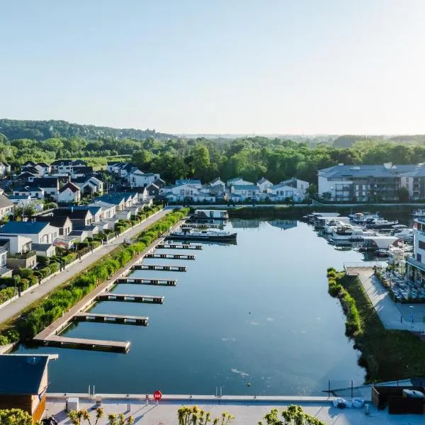 L'Escale Royale L'Isle Adam Port - Oise，位于利勒阿当的酒店