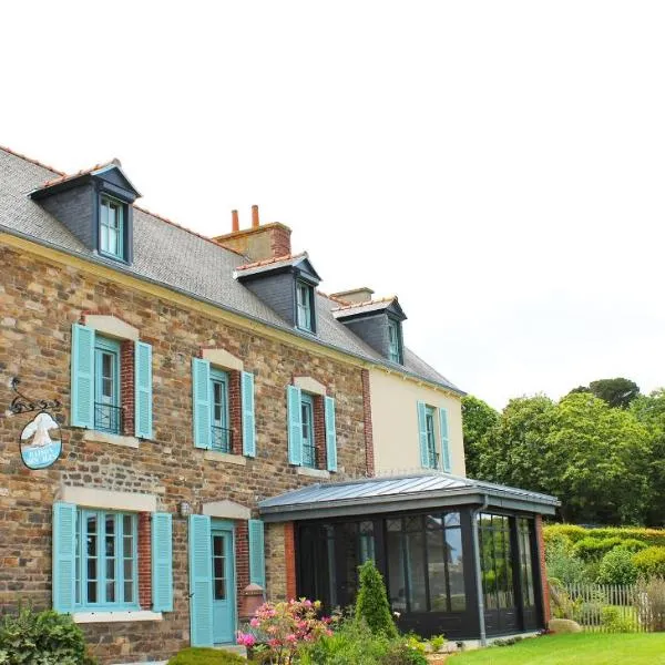 Chambres d'hôtes face à Bréhat, Maison des îles，位于普卢巴拉内克的酒店