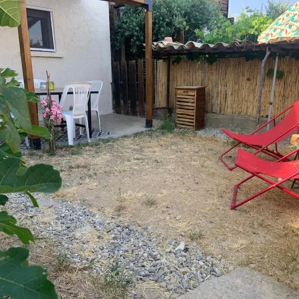 Le gîte des Oliviers，位于福卡尔基耶的酒店