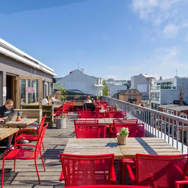 Loft - HI Eco Hostel，位于雷克雅未克的酒店