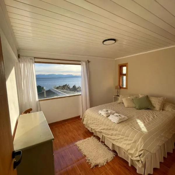 Increíble vista al Lago, Amplia Casa Residencial，位于圣卡洛斯-德巴里洛切的酒店