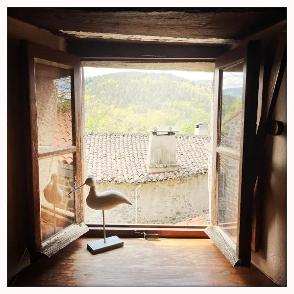 Pause bien-être & nature dans la chambre du moine,位于Saint-Arçons-dʼAllier的酒店