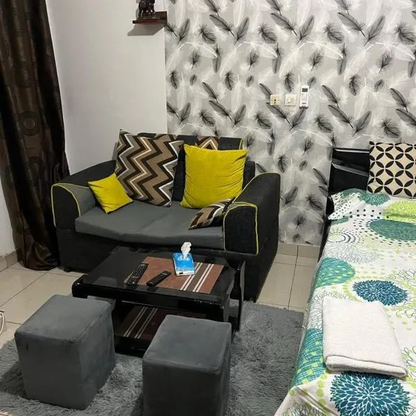 Residence Sycamore at Port-Bouet Aeroport, Cité Sipim la Sirene, Abidjan,位于阿比让的酒店