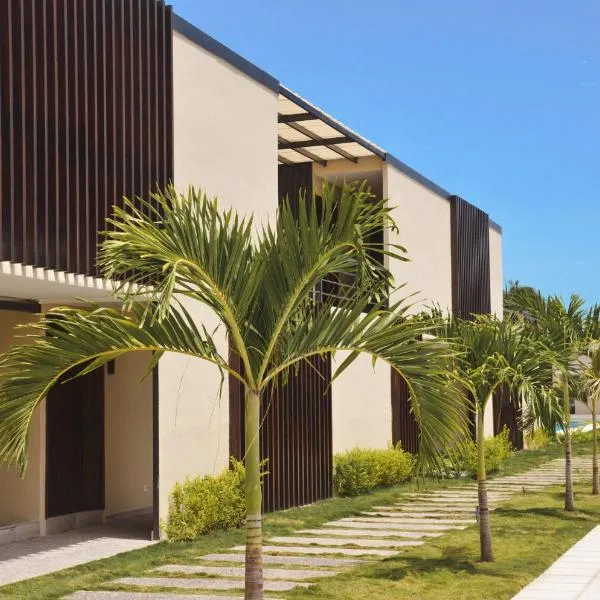 Astra Beach Club & Resort，位于Marcelino的酒店