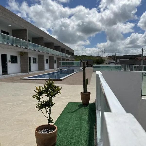 Flat no Condominio Home Duplex Bezerros，位于贝泽罗斯的酒店