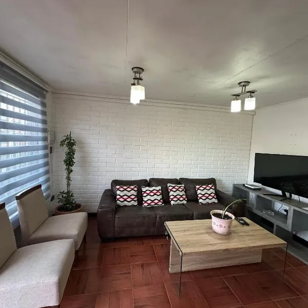 Casa Hostal Nora, Rauquén Curicó，位于库里科的酒店